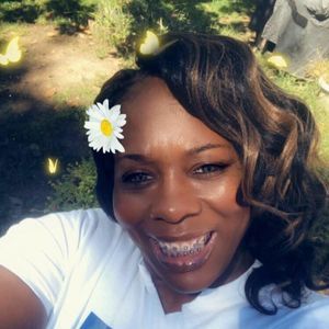 Meet your Posher, Bobbie